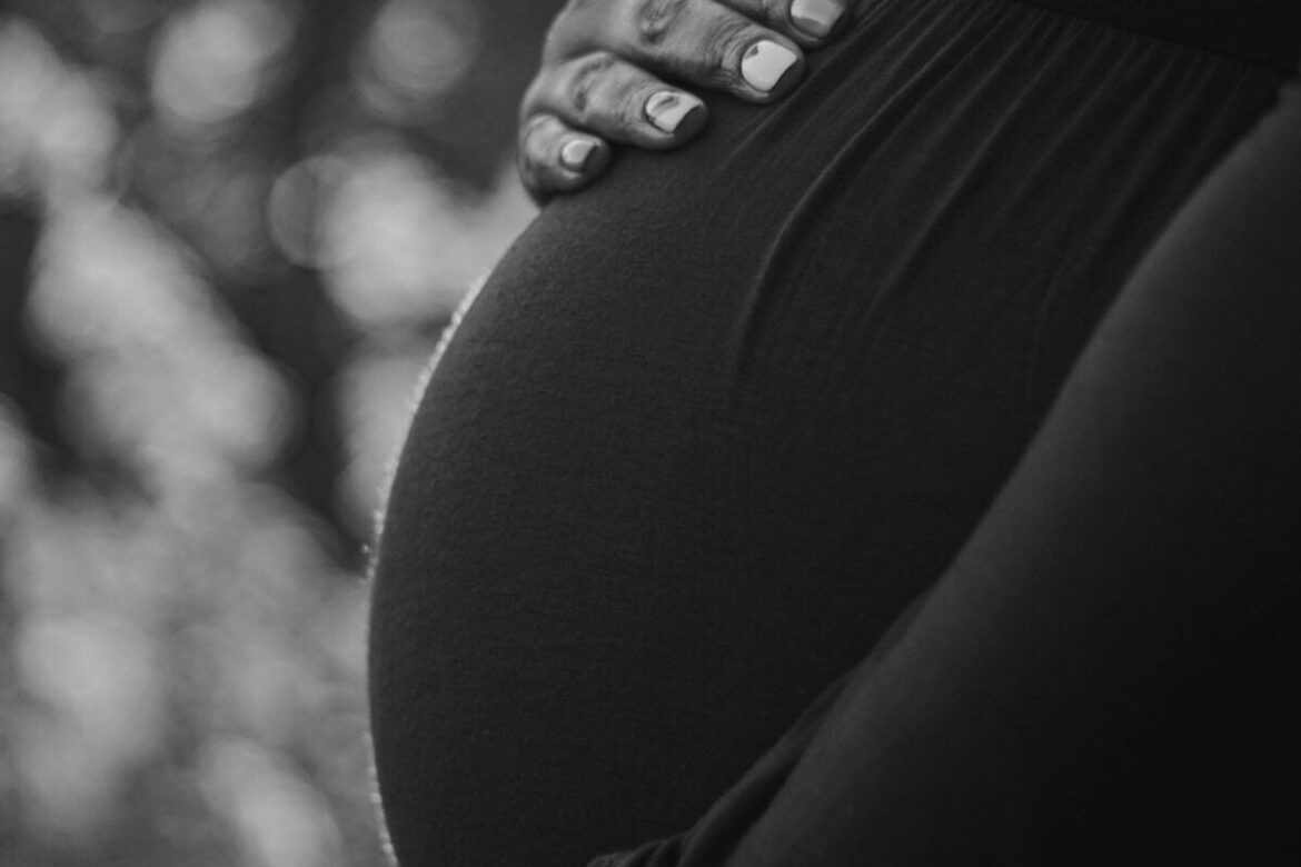 Male and female fetuses respond differently to COVID-19